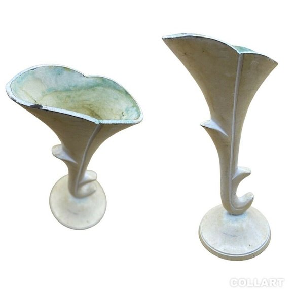Vintage Painted Metal Tulip Shaped Bud Vase 7.25” Tall